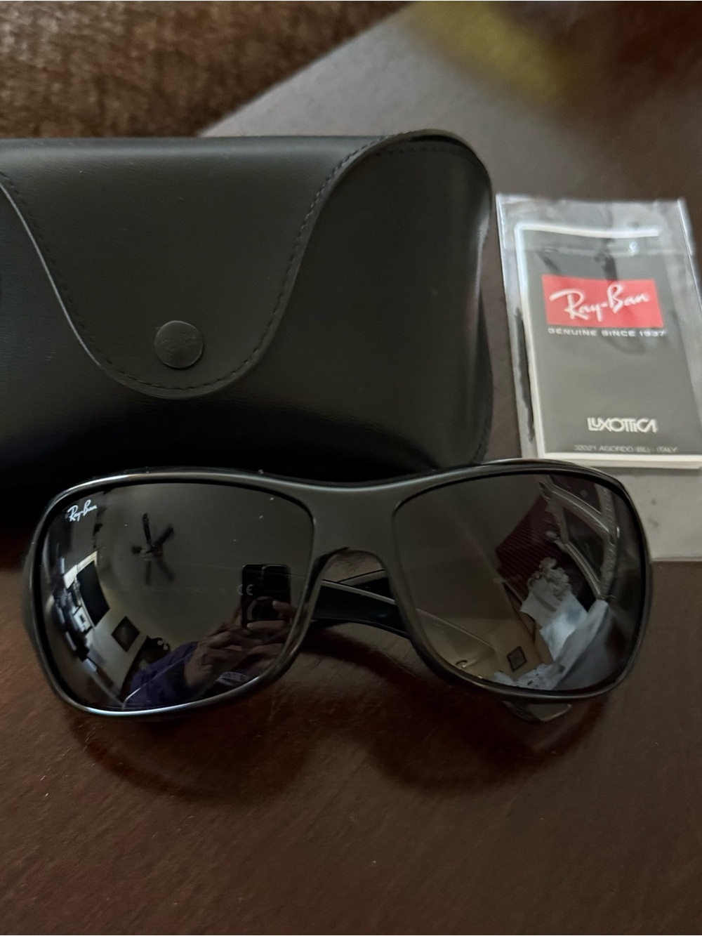 Ray-Ban Black Sunglasses RB 4097 601/8G 3 N EUC - Picture 3 of 11